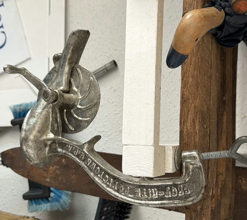 Arrows, Meat Grinder, and Auto Grill - image 4 of 6