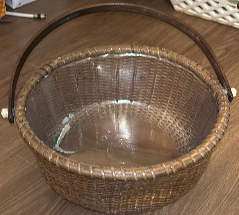 Assorted Picture Frames, Wall Art, and Basket - image 9 of 9