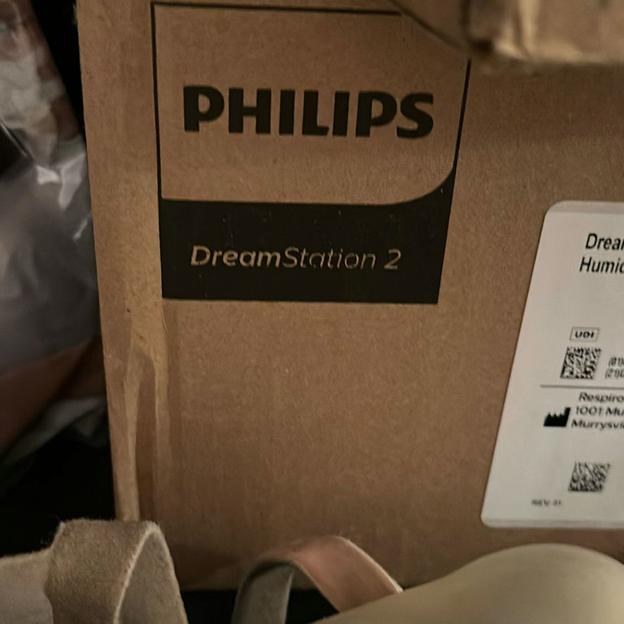 Philips Respironics DreamStation 2 CPAP Machine and DreamWear Masks - image 2 of 7