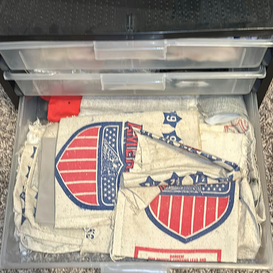 Plastic Storage Drawer Units with Assorted Craft and Household Items - image 7 of 10