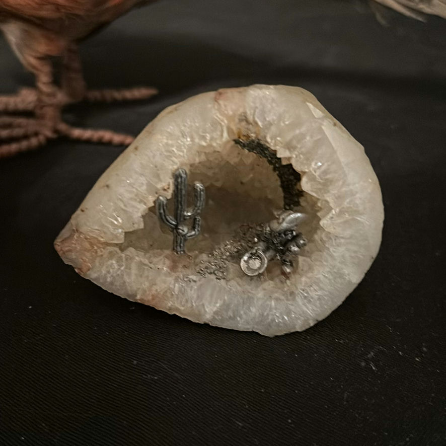 Assorted Decorative Figurines, Ceramic Bowls, and Geode - image 3 of 7