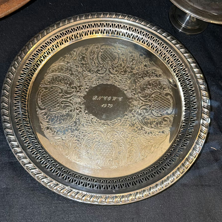 Decorative Metal and Wooden Serving Pieces with Train Ornaments - image 4 of 7
