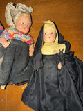 Assorted vintage dolls with cloth bodies - thumbnail 2 of 4