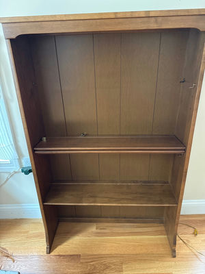 Tall wooden bookcase with shelves - Image 1 of 2