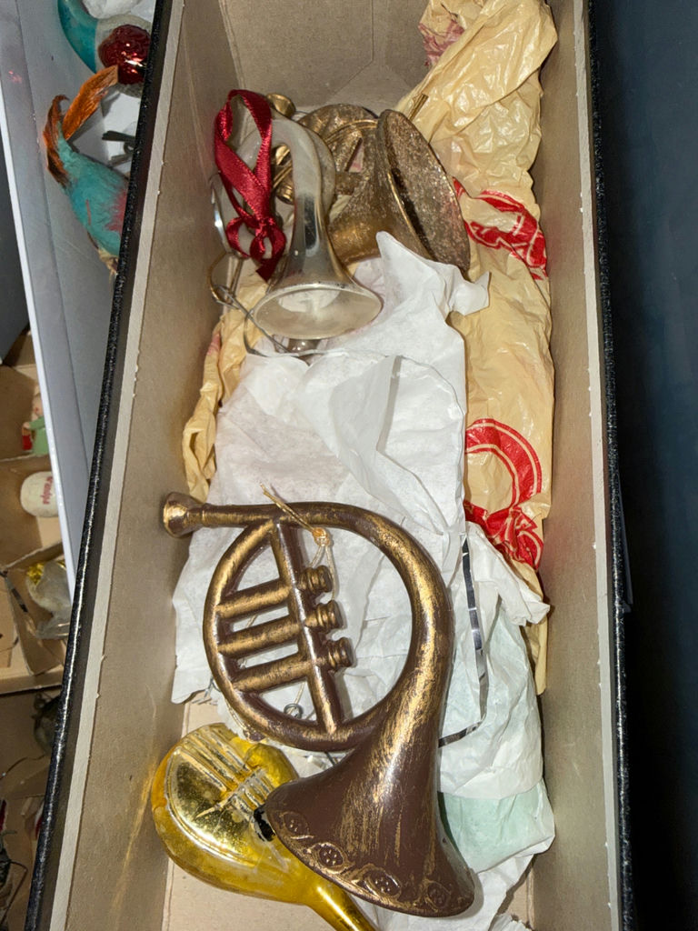 Assorted Christmas ornaments and holiday decorations - image 6 of 8