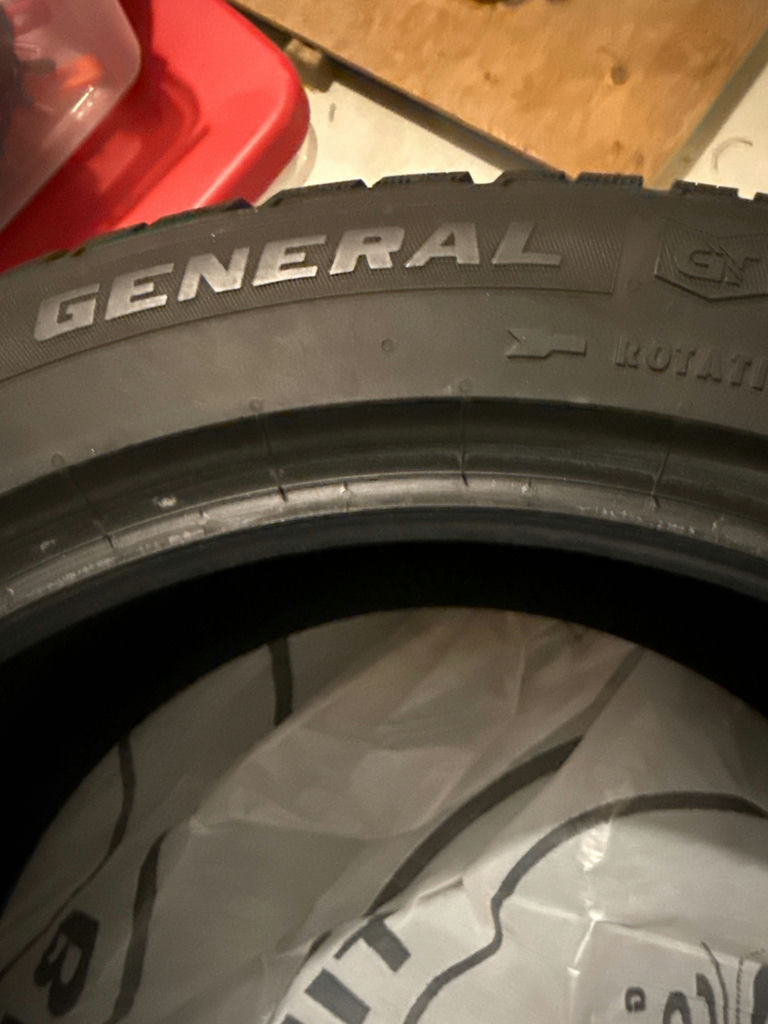 4 General Tire Altimax RT tires - image 2 of 3