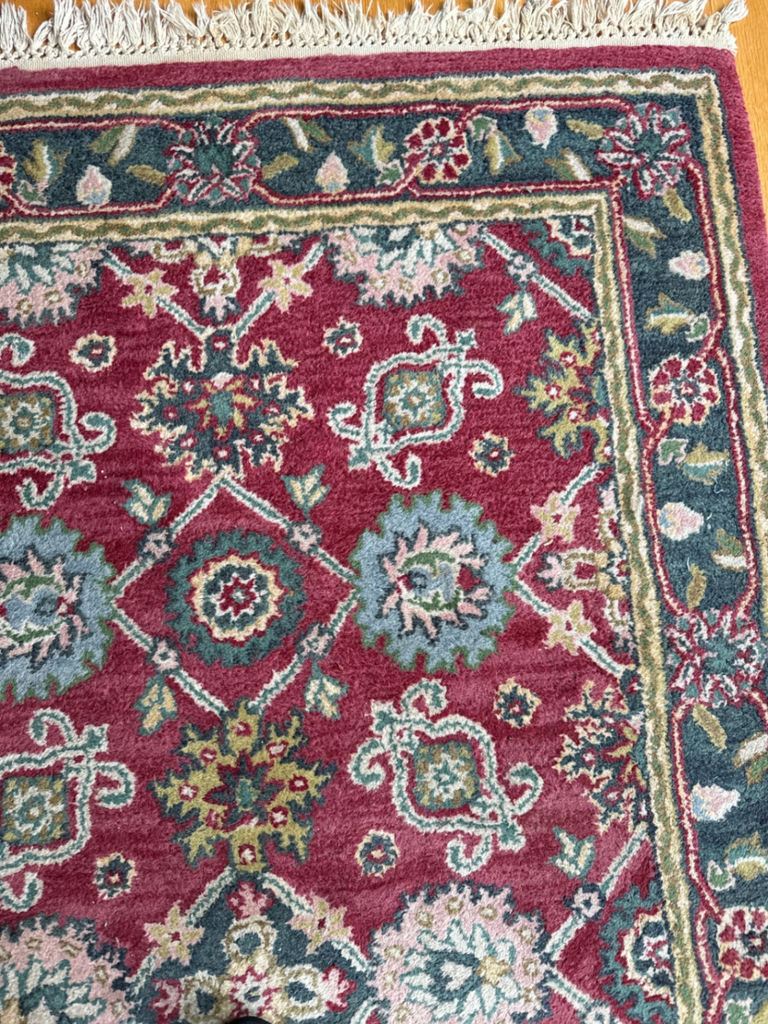 Hand-tufted wool rug with burgundy field and ornate border - image 5 of 5