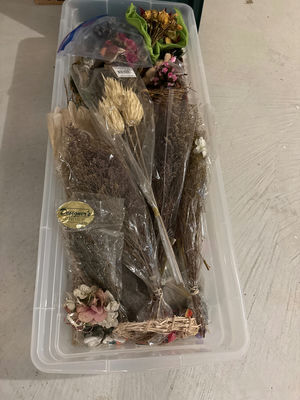 Assorted dried and artificial floral arrangements - Image 1 of 2