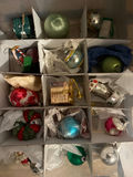 Assorted Christmas ornaments - thumbnail 4 of 5