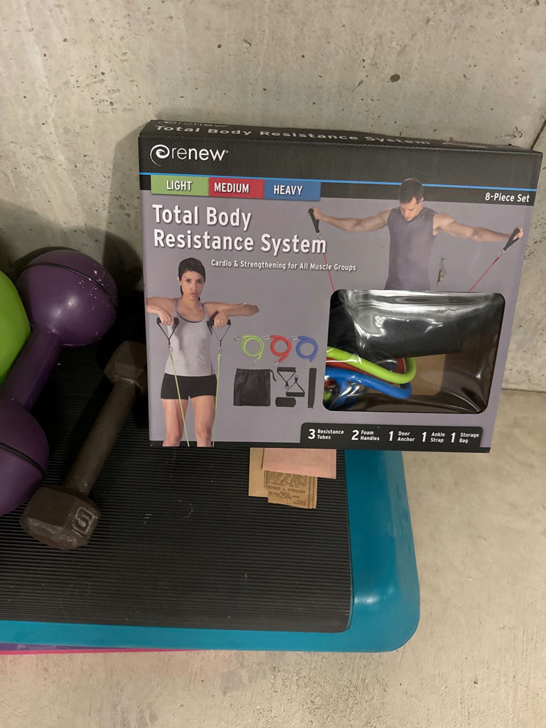 Total Body Resistance System with exercise accessories - image 2 of 3