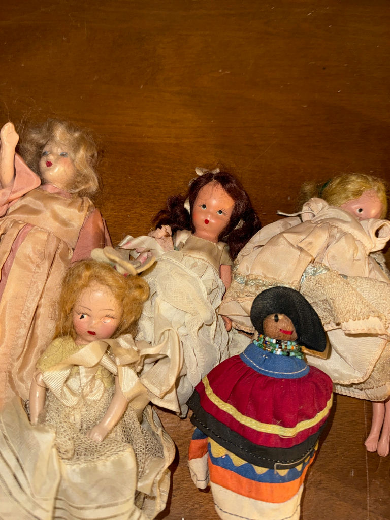 Collection of vintage dolls in elaborate dresses - image 3 of 4