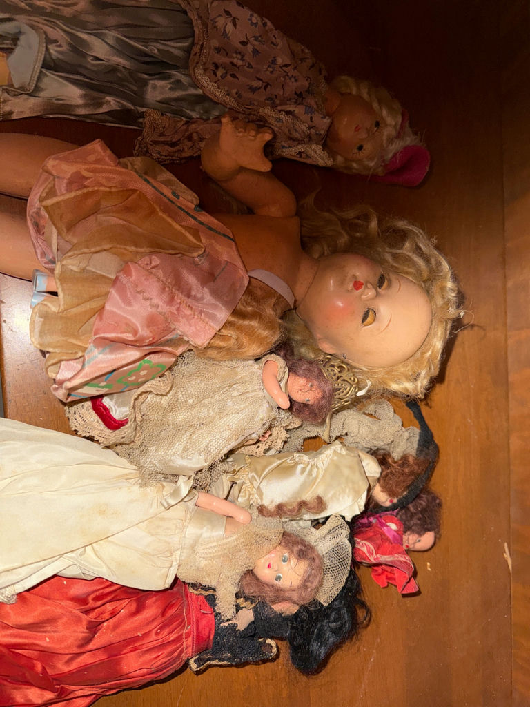 Assorted vintage dolls - image 1 of 4