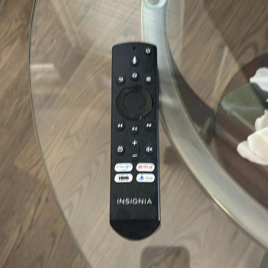 Insignia LCD Television with Remote and Creative Speaker - image 2 of 4