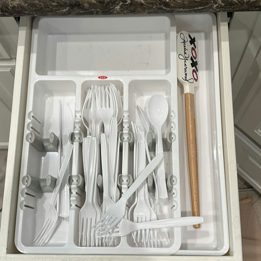 Assorted Kitchen Utensils, Baking Tools, Wine Accessories, and Drawer Organizers - image 6 of 7