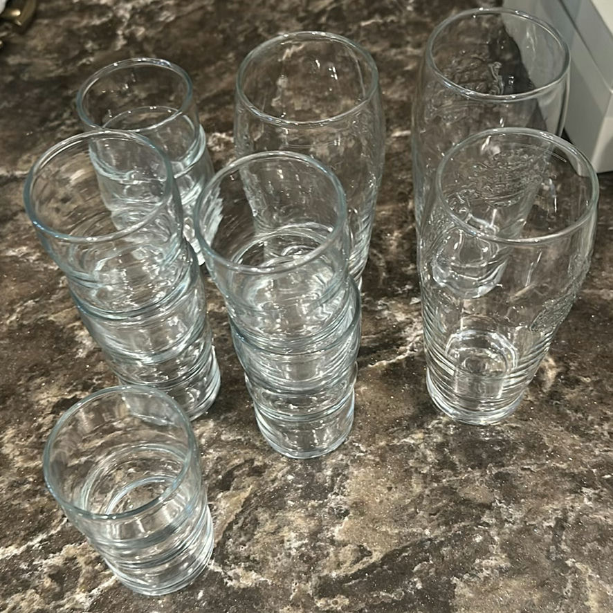 Assorted Bowls, Mugs, and Drinking Glasses - image 4 of 8