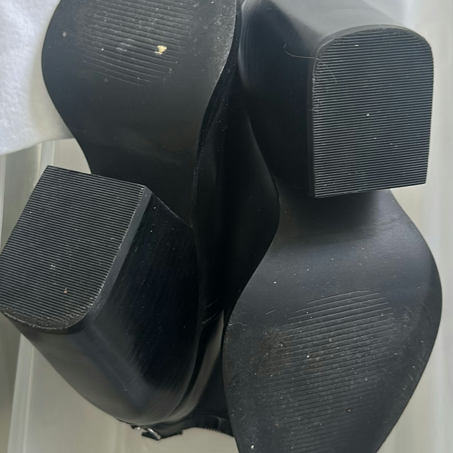 Three Pairs of Women's Shoes Including Stuart Weitzman and ABound - image 6 of 7