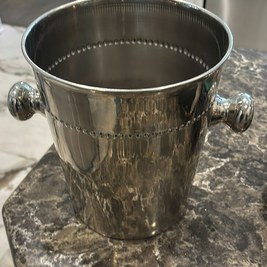 Slow Cooker, Electric Wok, Electric SMoothie Blender, Two Ice Buckets, and Cookbooks - image 18 of 20