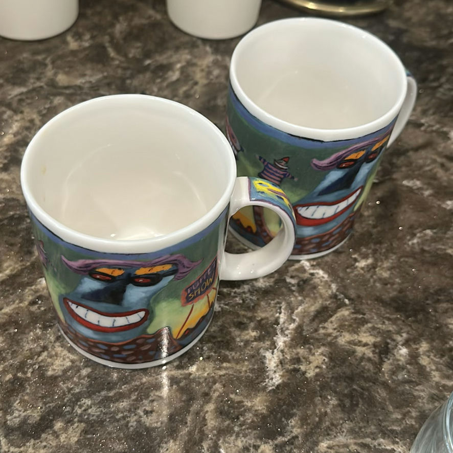 Assorted Bowls, Mugs, and Drinking Glasses - image 3 of 8