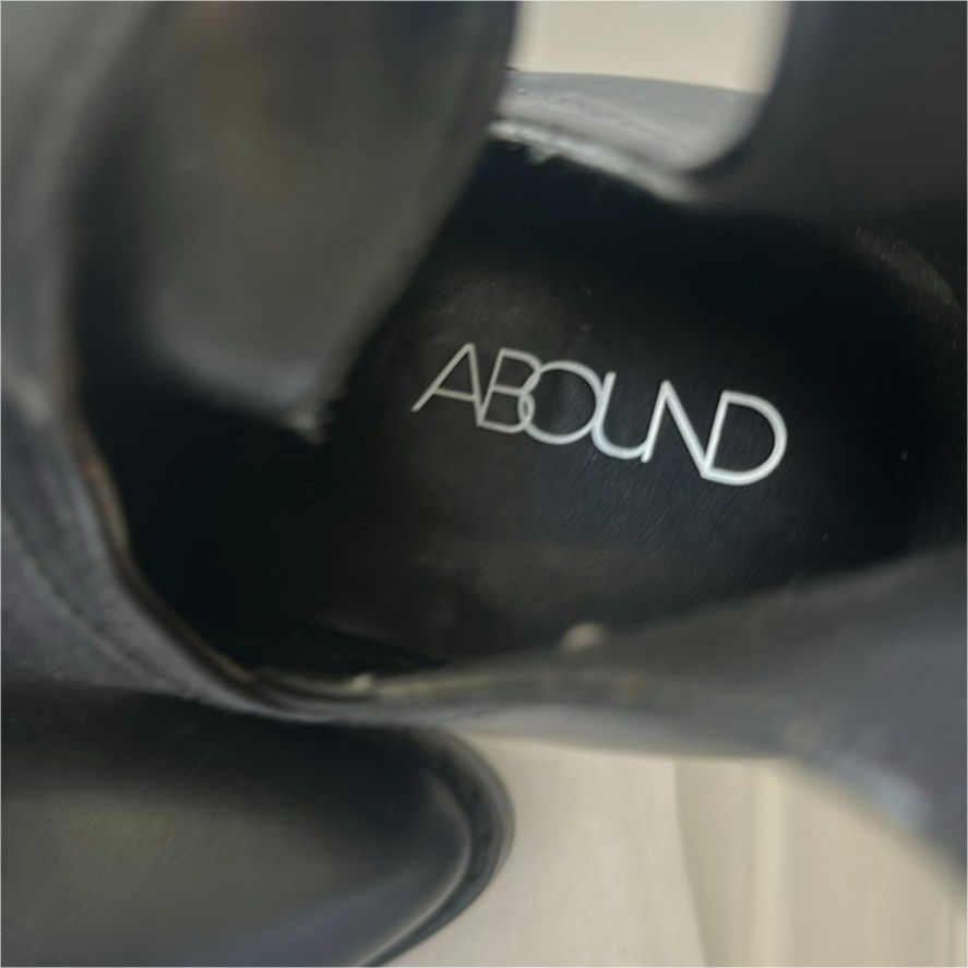 Three Pairs of Women's Shoes Including Stuart Weitzman and ABound - image 3 of 7