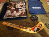 Vancouver Canucks hockey memorabilia collection - thumbnail 5 of 7