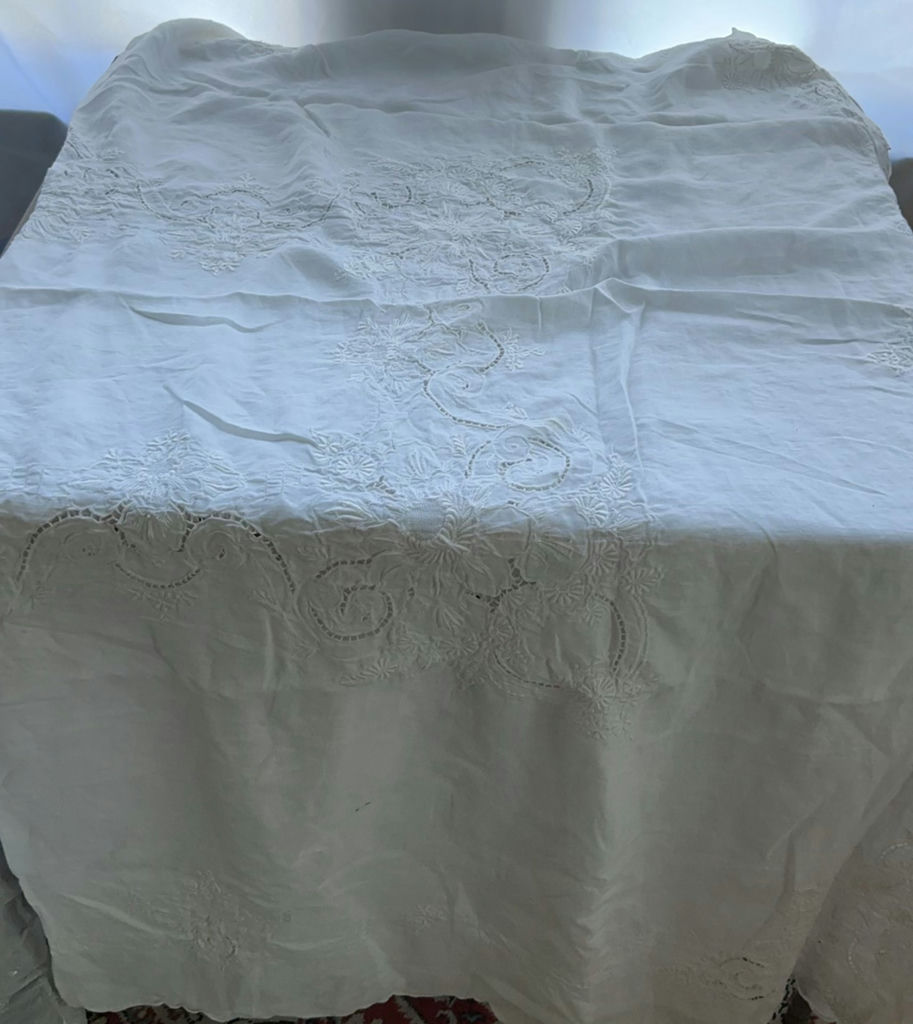 Vintage Table Linens - image 1 of 8