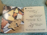 Brown Bag Vintage Christmas cookie molds with decorating books - thumbnail 8 of 8