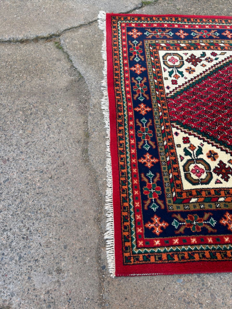 Vintage Oriental Hand-Woven Rug - image 5 of 7