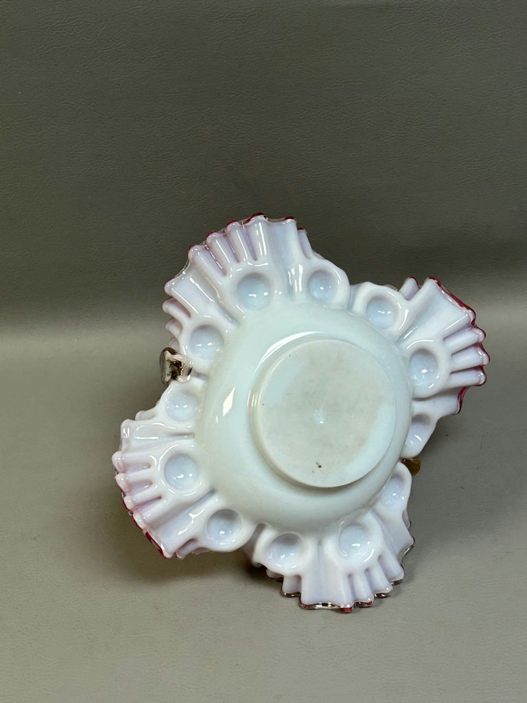 Vintage Art Glass Ruffled Silver Crest Basket - image 5 of 6