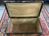 Asian Gilt Lacquered Hand Painted Chest - thumbnail 11 of 11