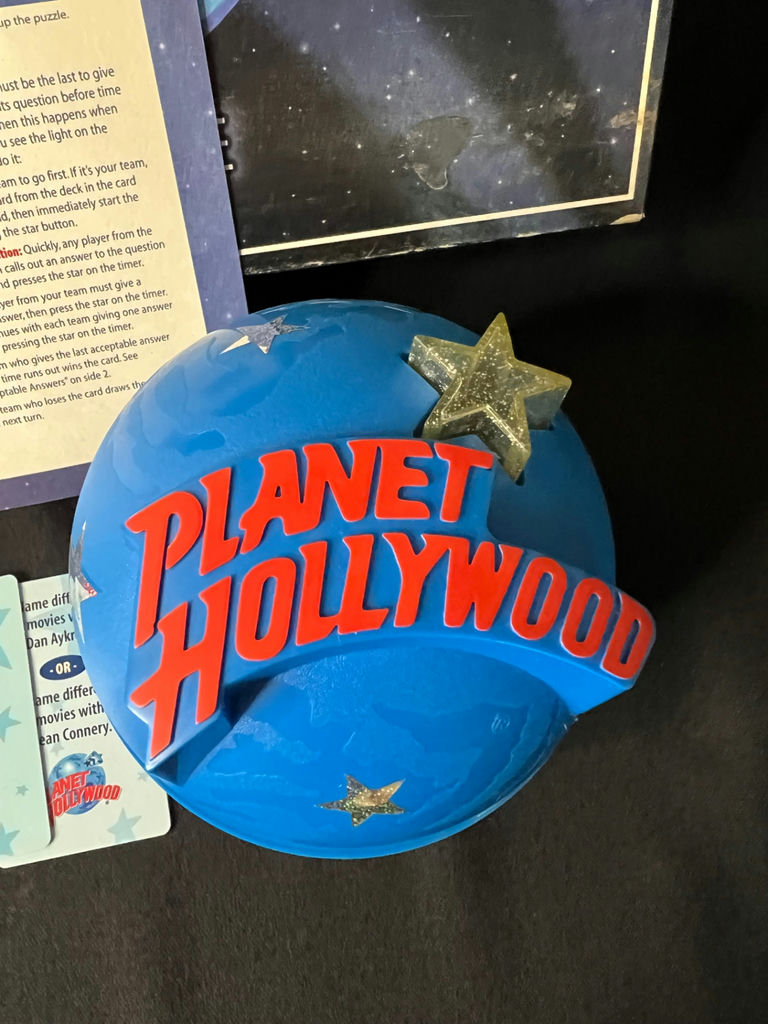 Vintage board game collection including Trivial Pursuit, Backgammon, Checkers, and Planet Hollywood - image 17 of 20