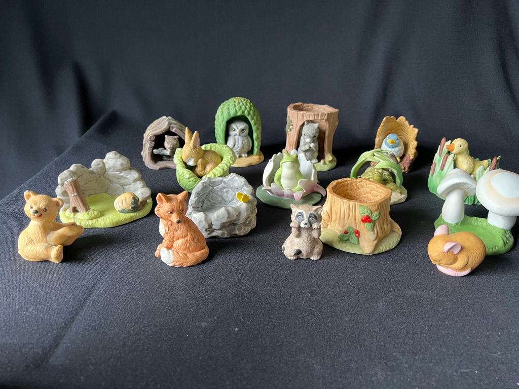 Vintage Franklin Mint "Woodland Surprises" full set of 12 animal figurines - image 2 of 9
