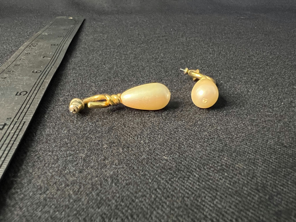 Vintage Beaded necklaces and pearl drop earrings - image 6 of 11
