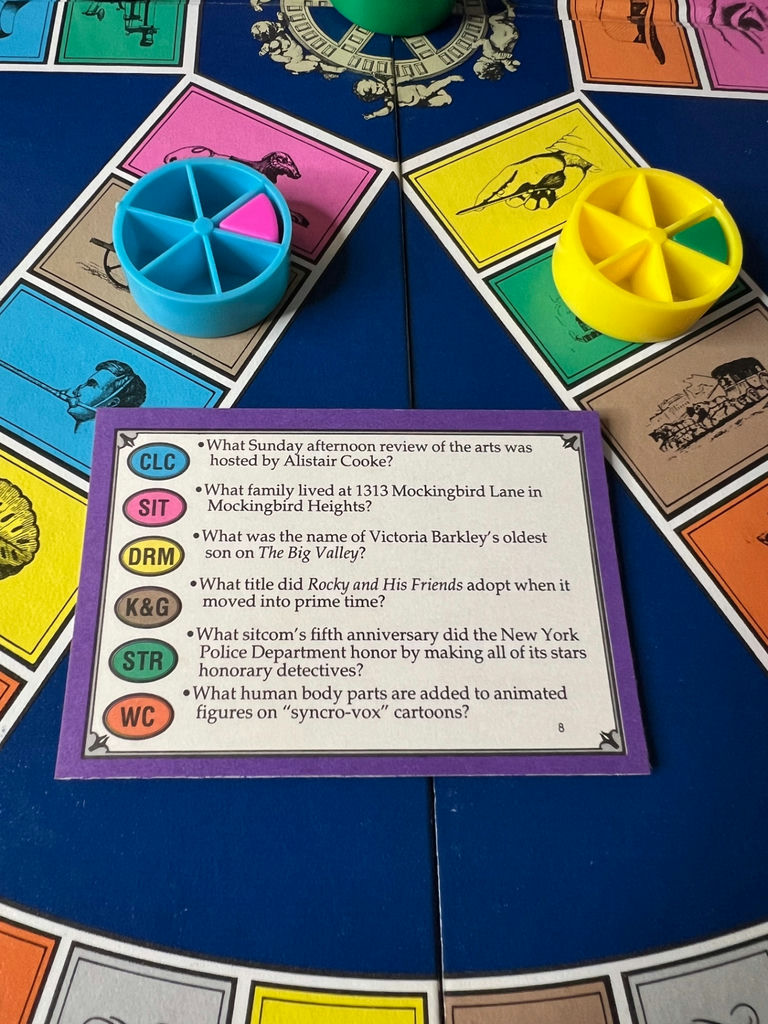 Vintage board game collection including Trivial Pursuit, Backgammon, Checkers, and Planet Hollywood - image 7 of 20