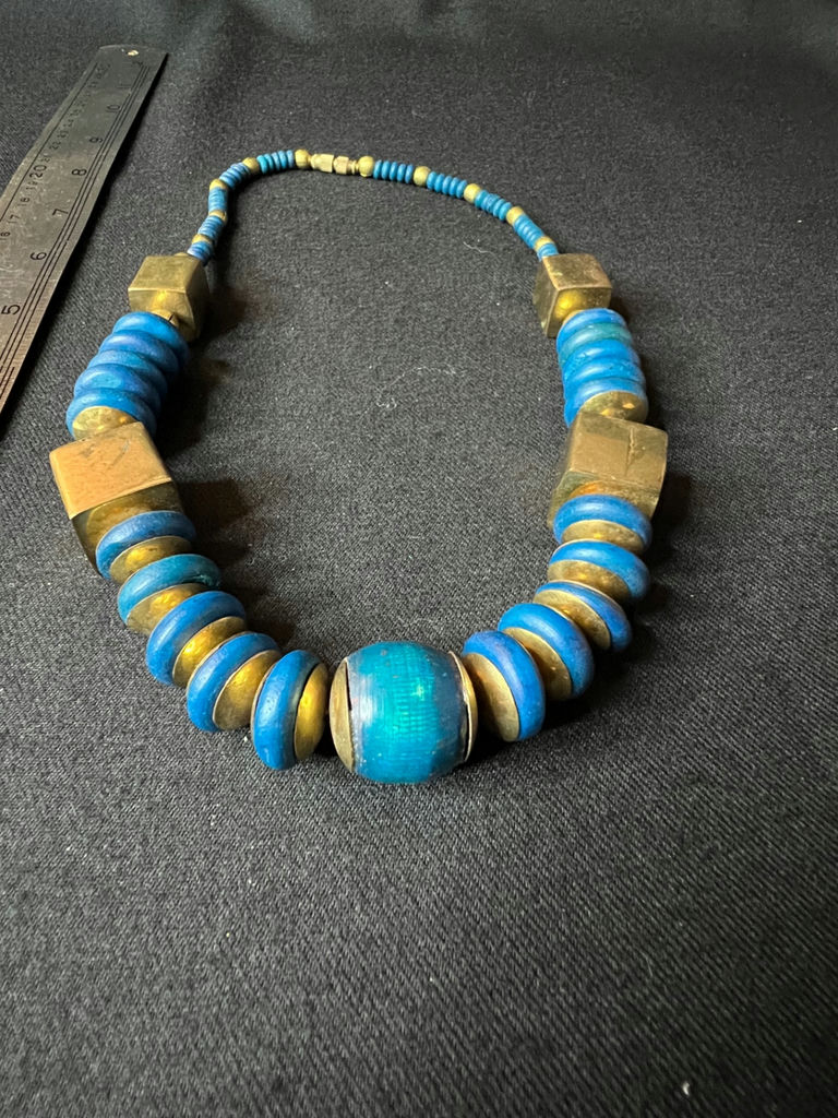 Assorted Vintage Beaded Necklaces - image 13 of 16
