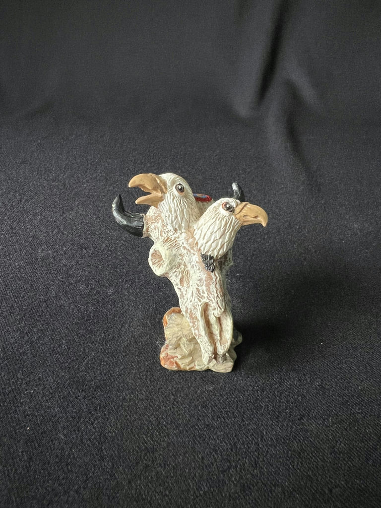 Assorted miniature decorative figurines and music box - image 15 of 19