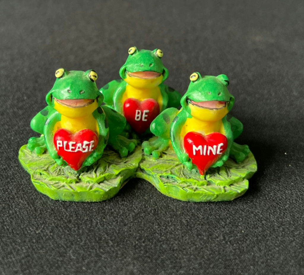 Frog Valentine Trio and Fairy Ornament - image 6 of 12