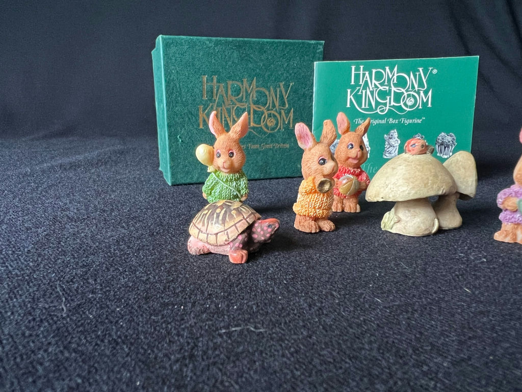 Harmony Kingdom Collectible Box Figurines: Rabbits, Turtle, and Mushrooms - image 9 of 9