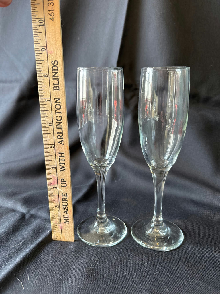 Vintage Green goblets with gold rims and clear champagne flutes - image 4 of 6
