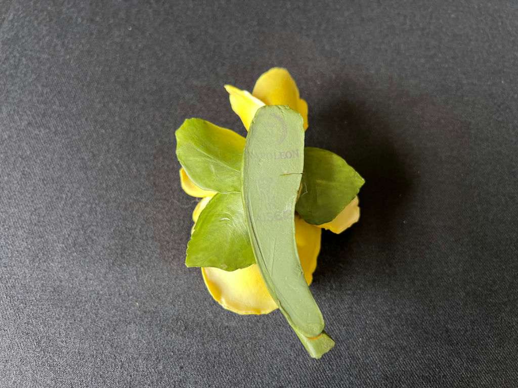 Floral embossed ceramic tiles on metal display stands, sculpted ceramic yellow rose - image 10 of 13