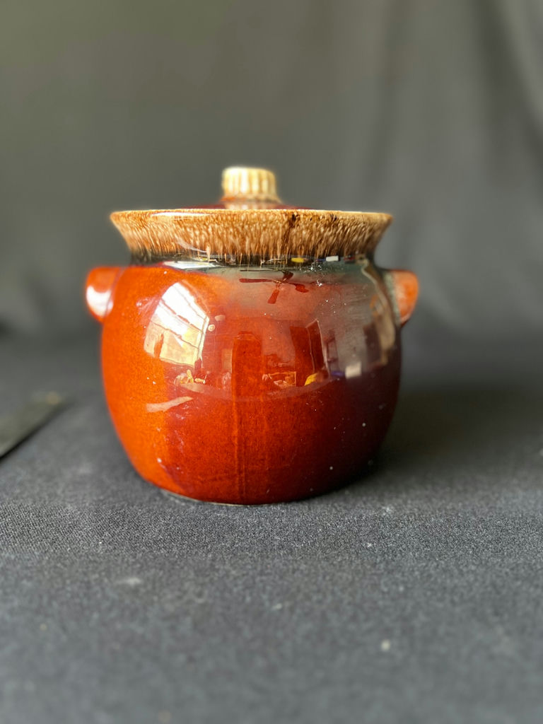 Assorted viintage ceramic pitchers and decorative pottery - image 4 of 8