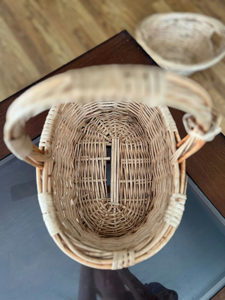 Assorted handwoven baskets - image 11 of 31
