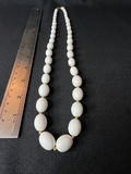 Assorted Vintage Beaded Necklaces - thumbnail 10 of 16