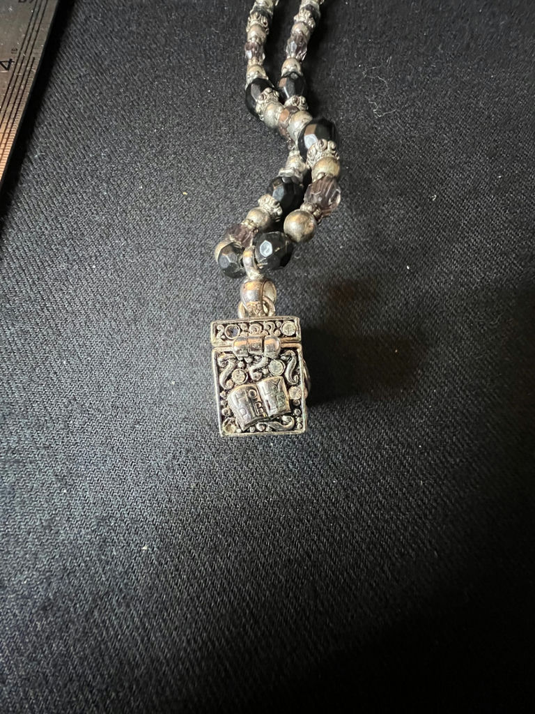 Assorted Vintage beaded necklaces - image 8 of 16