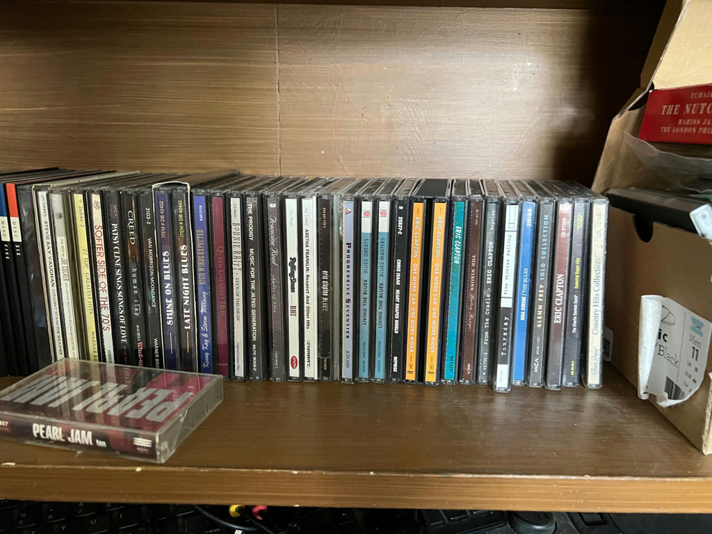 Collection of vintage boomboxes and media devices - image 22 of 22