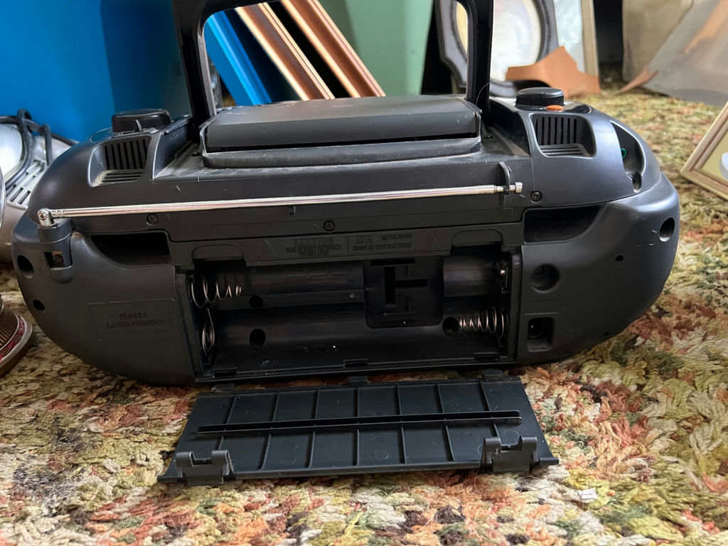 Collection of vintage boomboxes and media devices - image 5 of 22