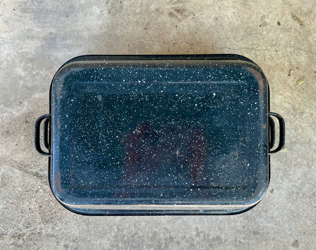 Drinkwell Platinum cat fountain, enamel roasting pans, and stainless steel bowl - image 1 of 11