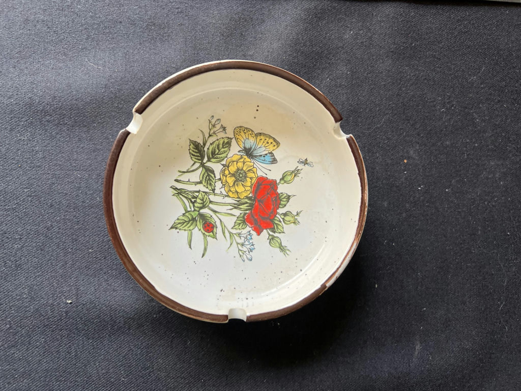 Vintage Precious Moments lidded keepsake dish, Milk Glass divided plate with gold rim, and ceramic ashtray - image 7 of 9