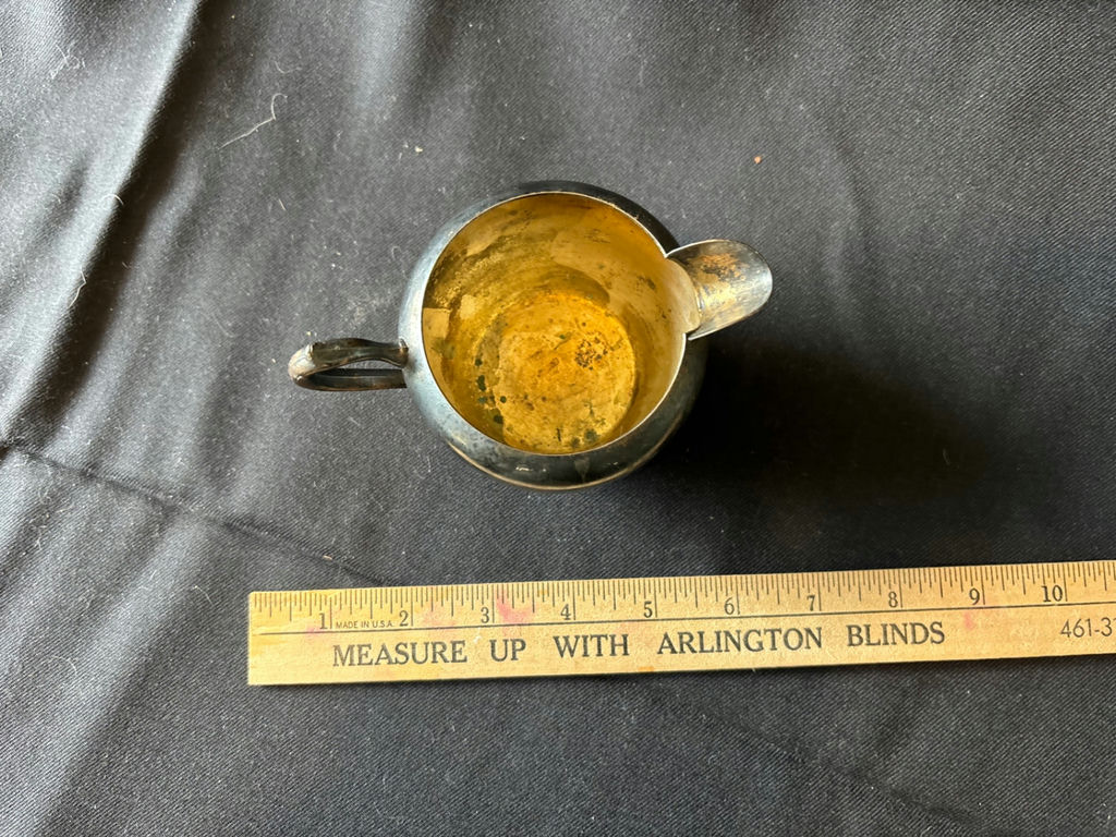 Vintage three-section shell-shaped serving dish with wooden handle, antique creamer pitcher, and embossed glass plate - image 6 of 8