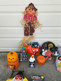 Vintage Halloween decorations and costumes assortment (1960's-80's) - thumbnail 2 of 17