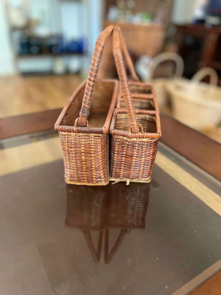 Vintage Woven wicker utensil/napkin holder and vintage wicker basket - image 13 of 13